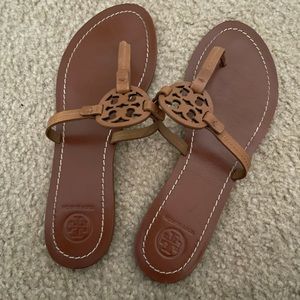 Brown Tory Burch Mini miller flip flops